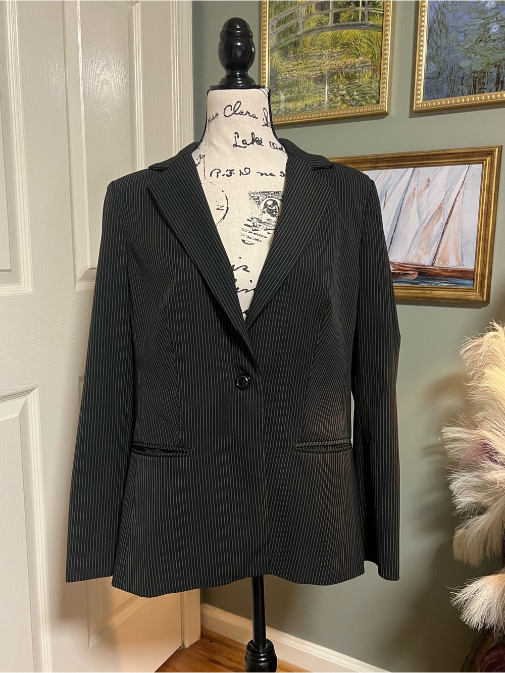 Y2K office siren corporate chic pin strip blazer size 10